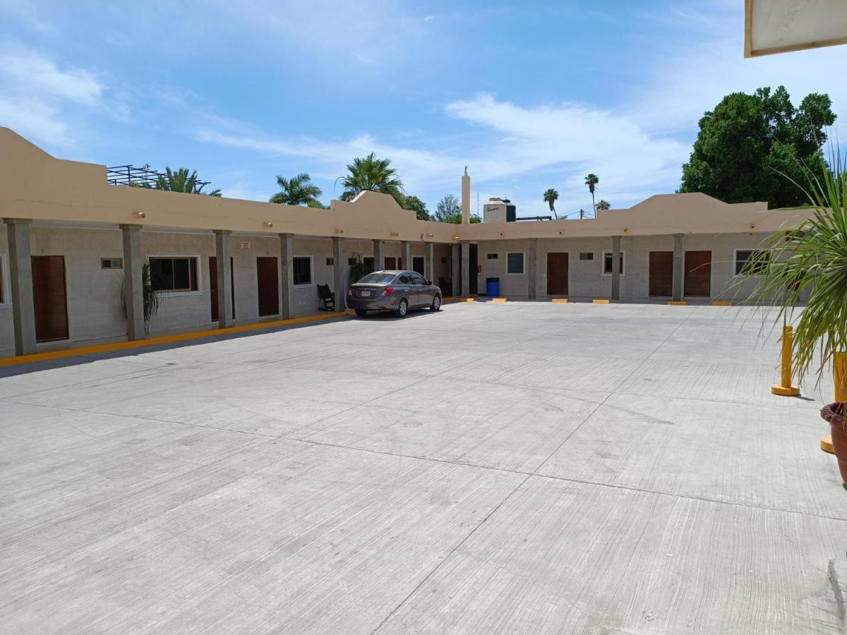 OYO Hotel Romo Los Mochis Exterior foto
